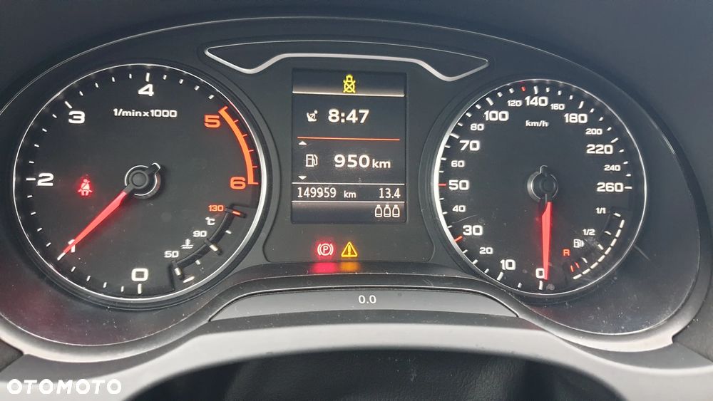 Audi A3 3-drzwiowe 1.6 TDI DPF Attraction - 17