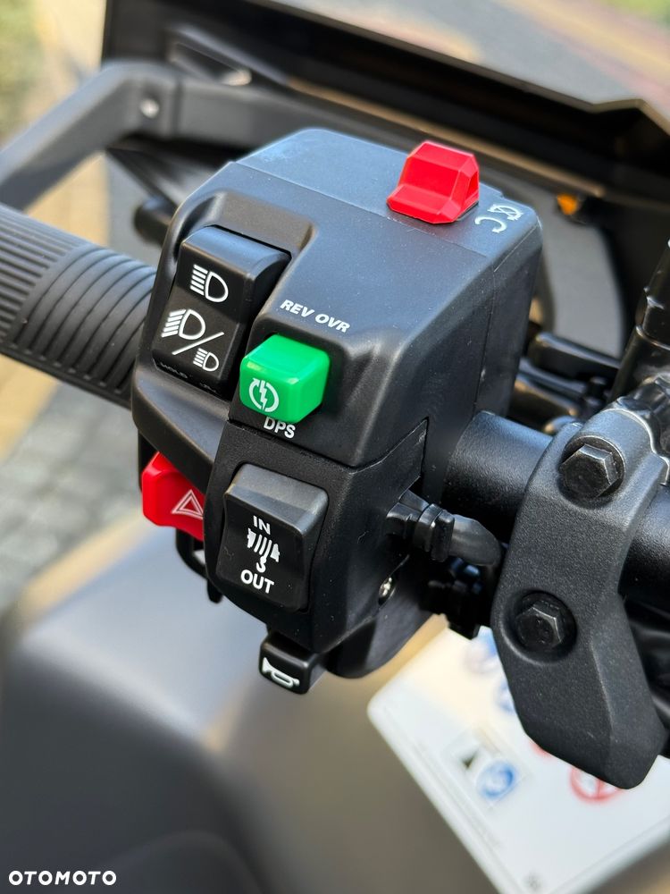 Can-Am Outlander Max - 31