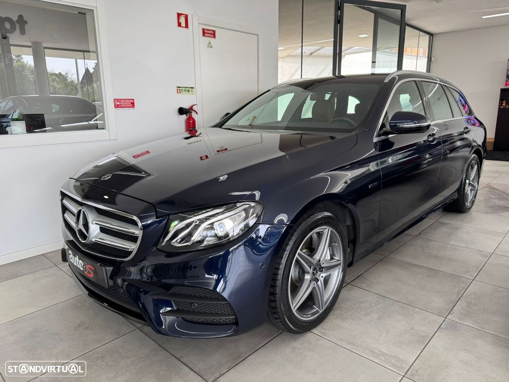 Mercedes-Benz E 300 de AMG Line - 1