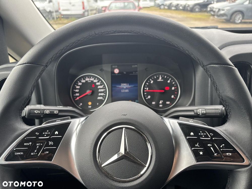 Mercedes-Benz Vito - 14