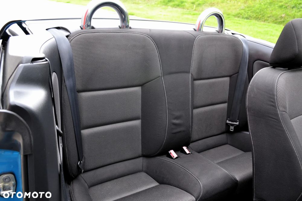 Peugeot 207 CC 1.6 Intense - 18
