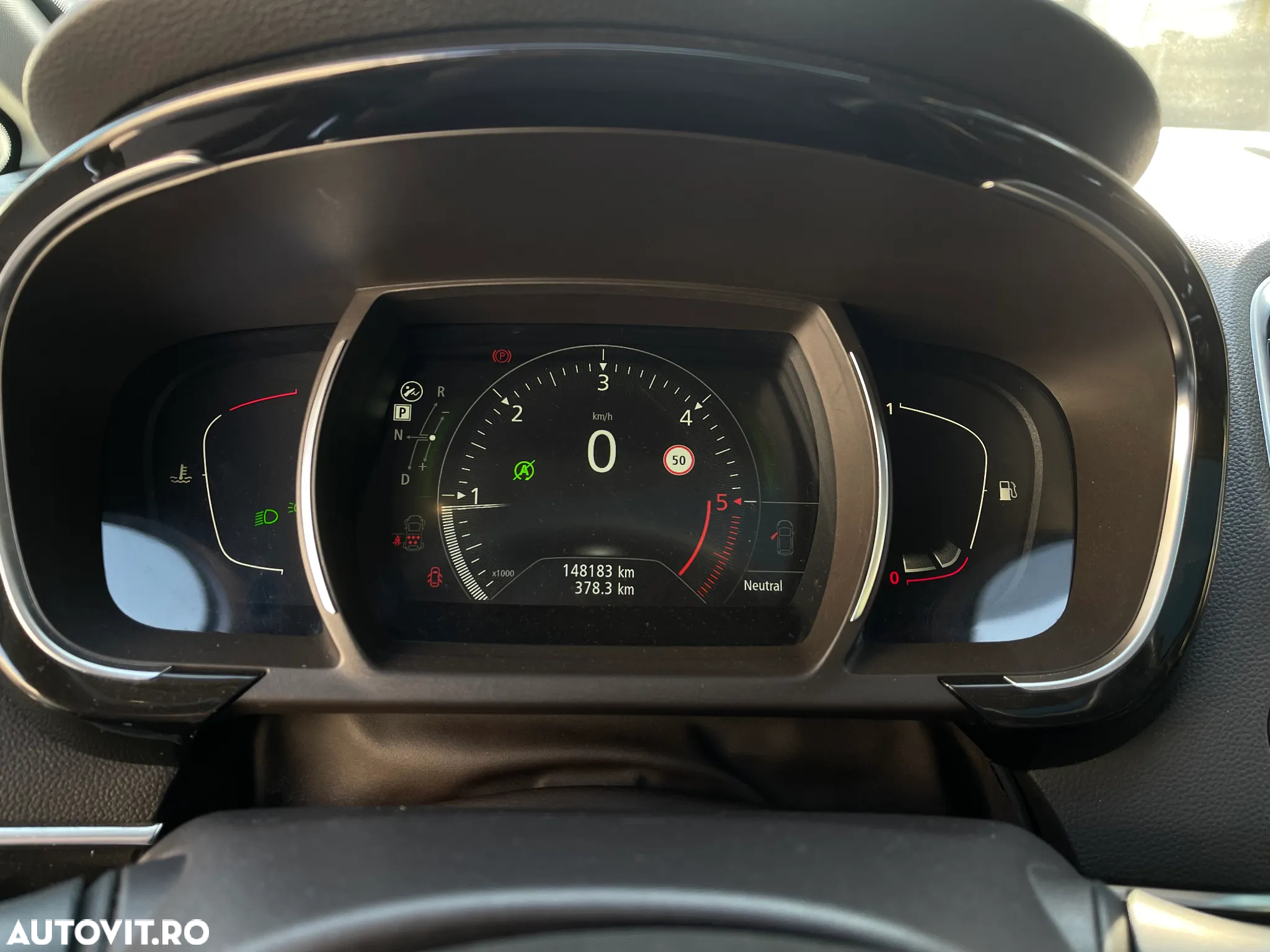 Renault Espace Energy dCi 160 EDC Intens - 13