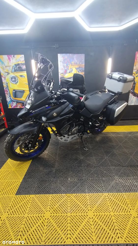 Suzuki V-STROM - 6