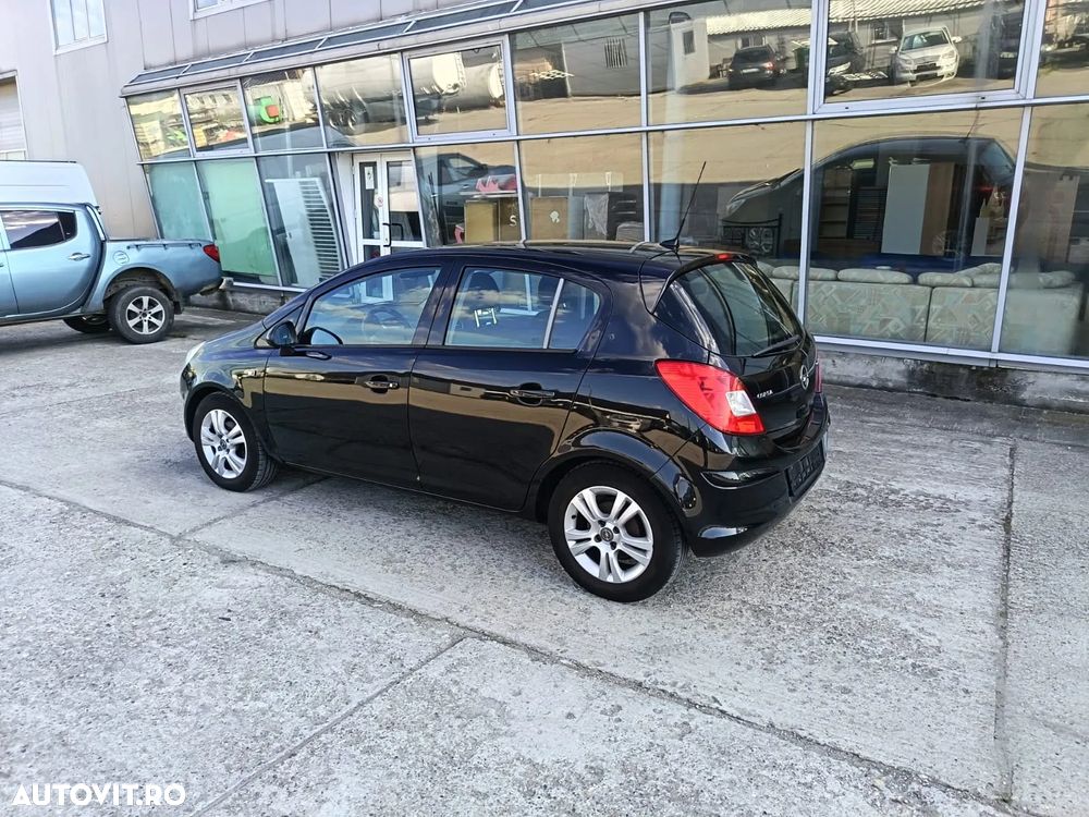 Opel Corsa 1.3 CDTI DPF EcoFLEX Start-Stop Edition - 11