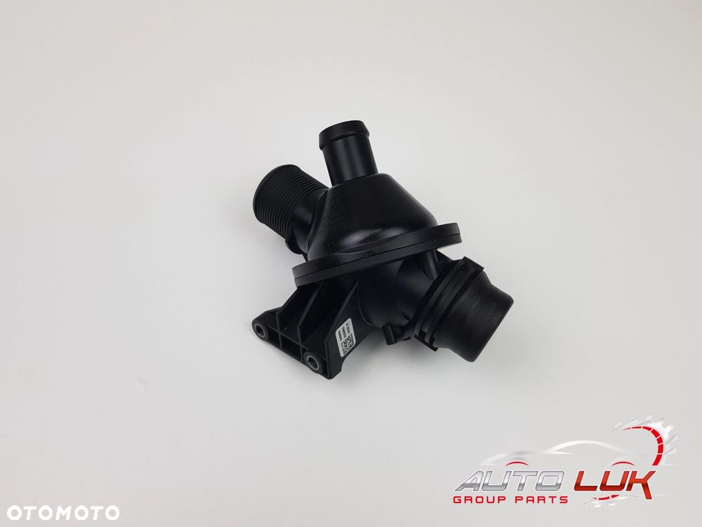 Termostat Obudowa termostatu BMW X1 E84 F10 F30 N20 2.0i 8635689 - 1