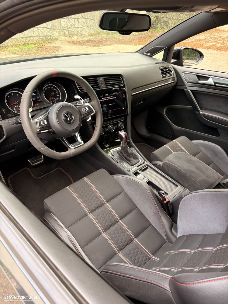 VW Golf GTI Clubsport DSG - 11