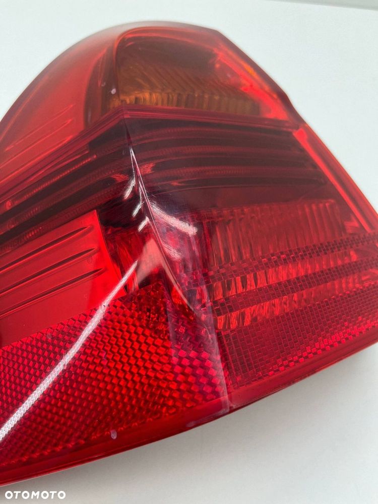 BMW 3 E91 LEWA LAMPA TYŁ W BŁOTNIK 7160061 - 7