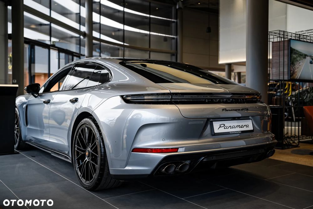Porsche Panamera GTS - 2