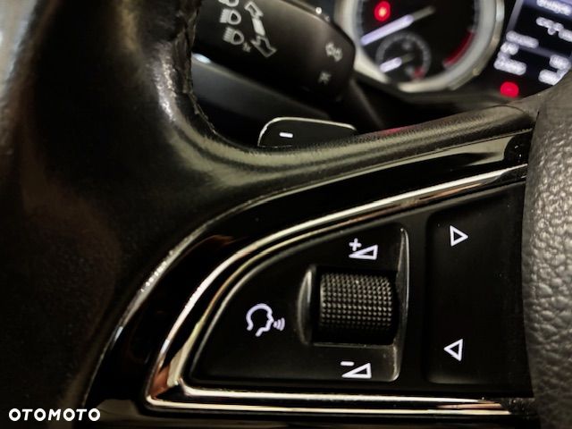 Skoda Superb 2.0 TDI L&K DSG - 28