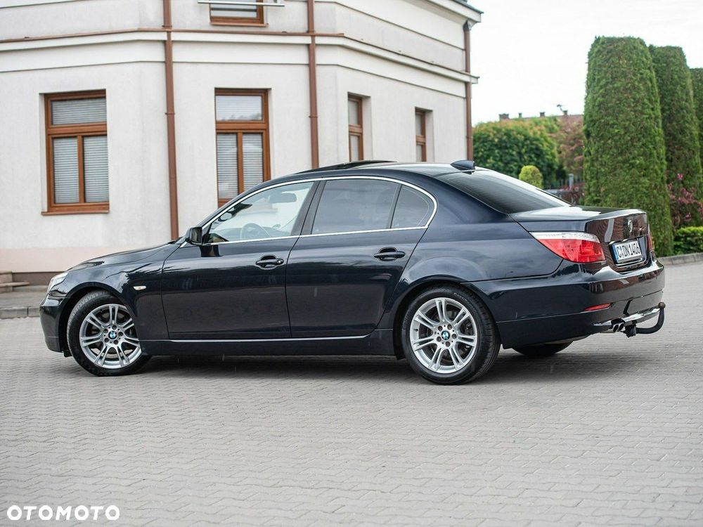 BMW Seria 5 523i Edition Sport - 14