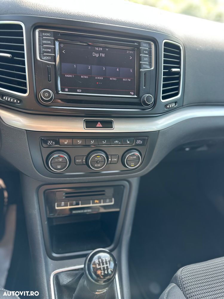 Volkswagen Sharan - 13