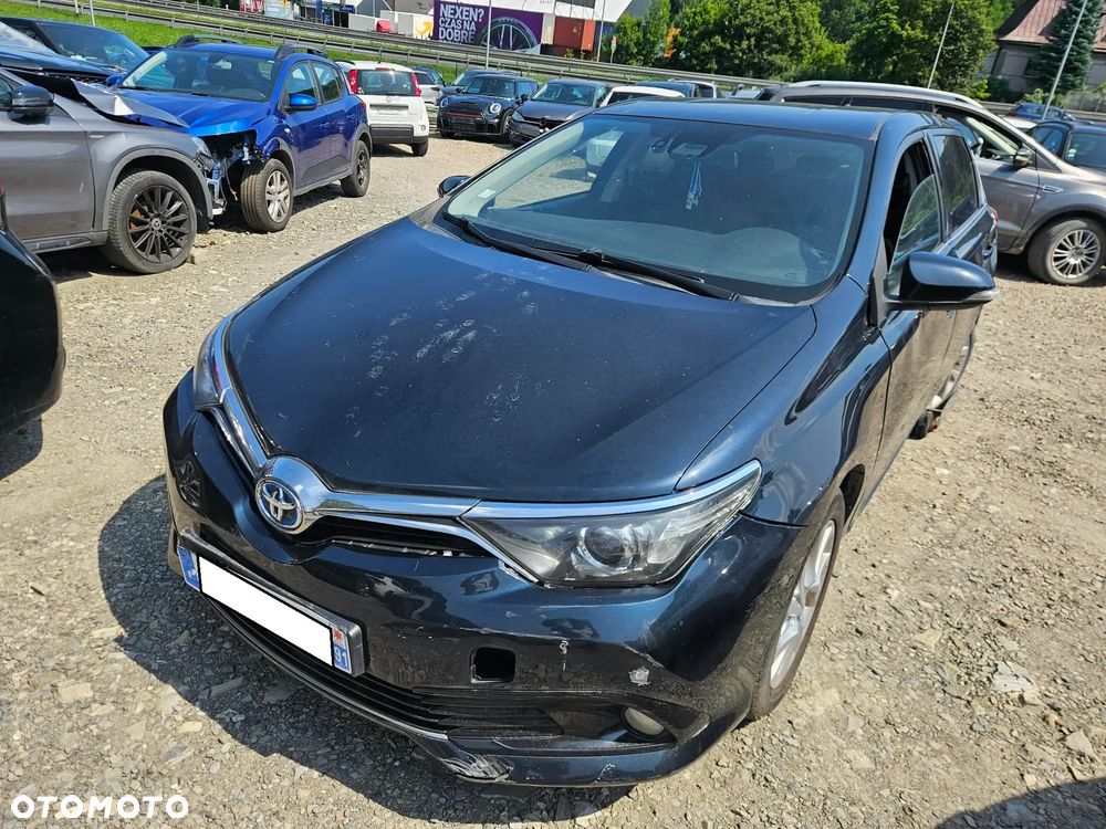 Toyota Auris 1.8 HSD Luna - 10