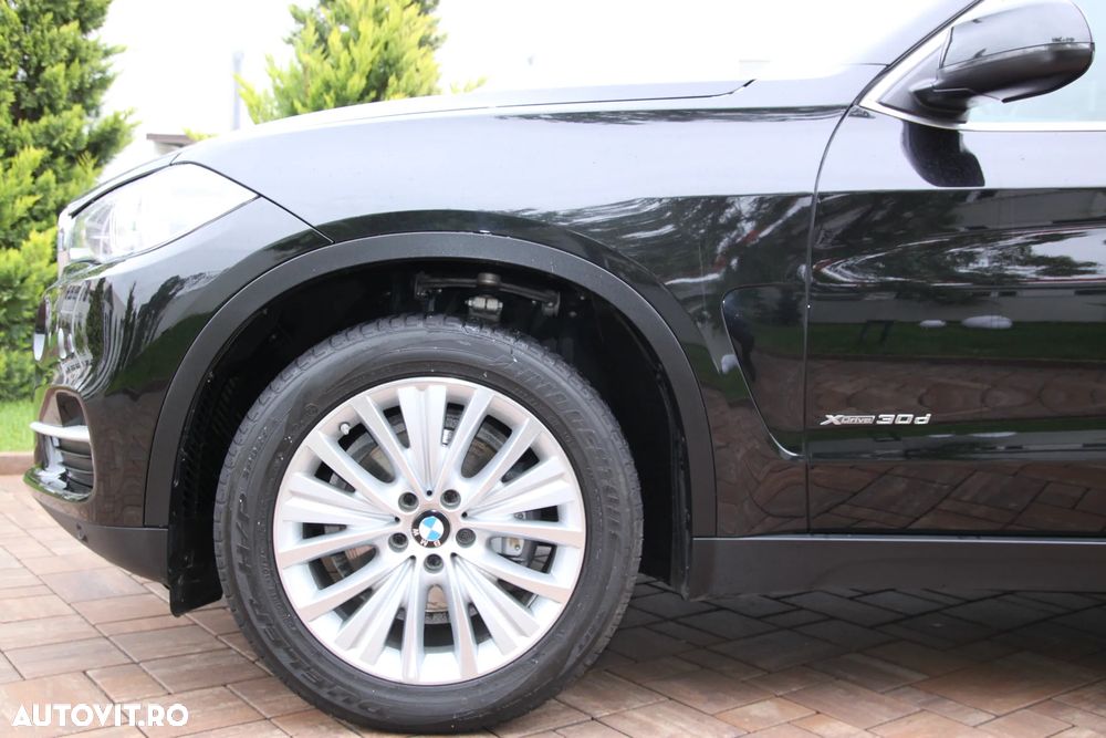 BMW X5 xDrive30d - 14