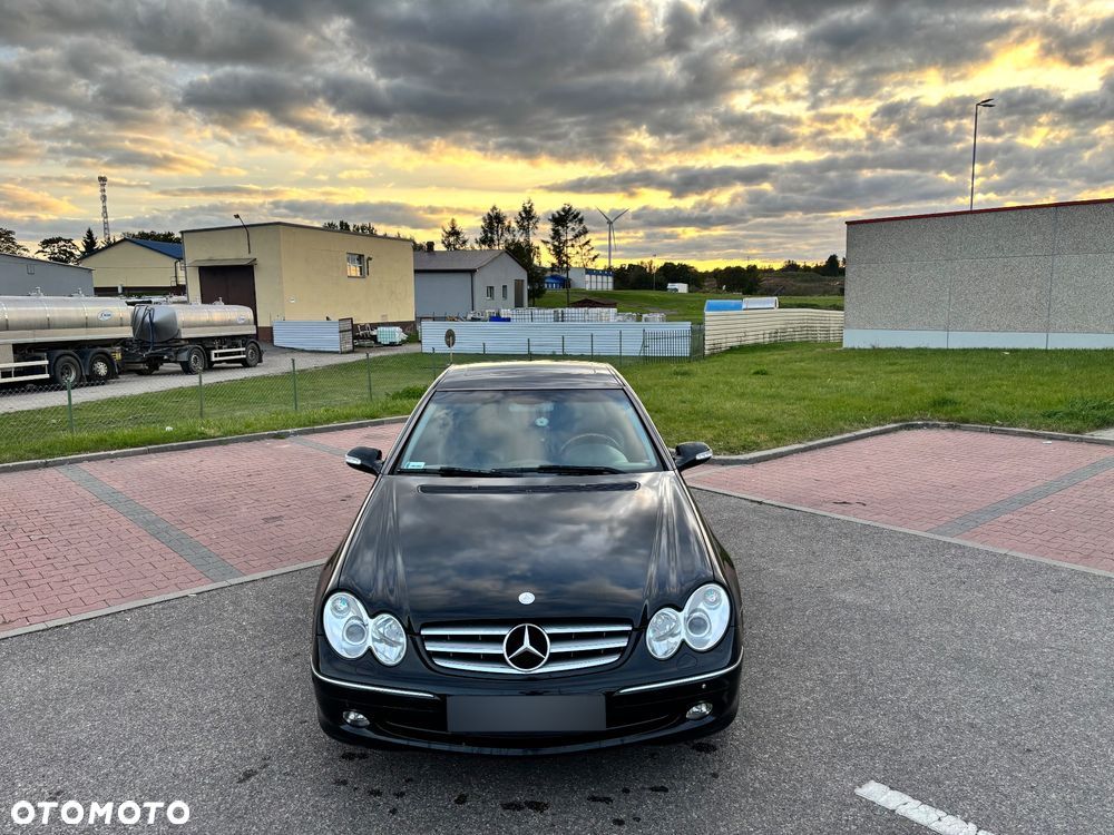 Mercedes-Benz CLK - 2