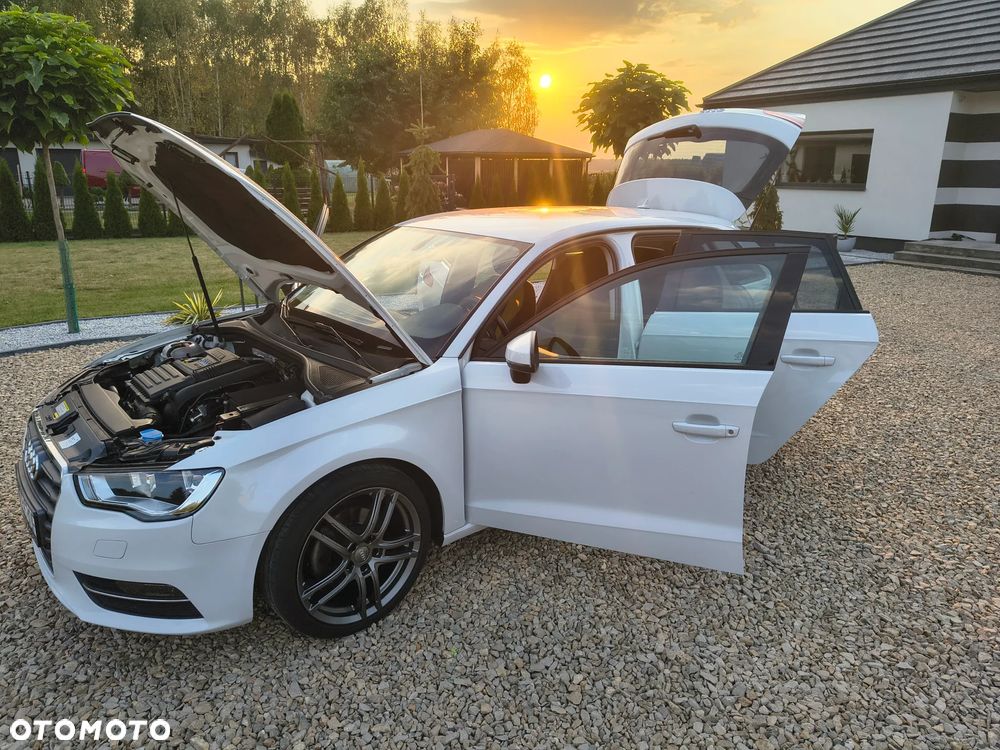 Audi A3 Sportback 1.4 TFSI CoD Sport - 12
