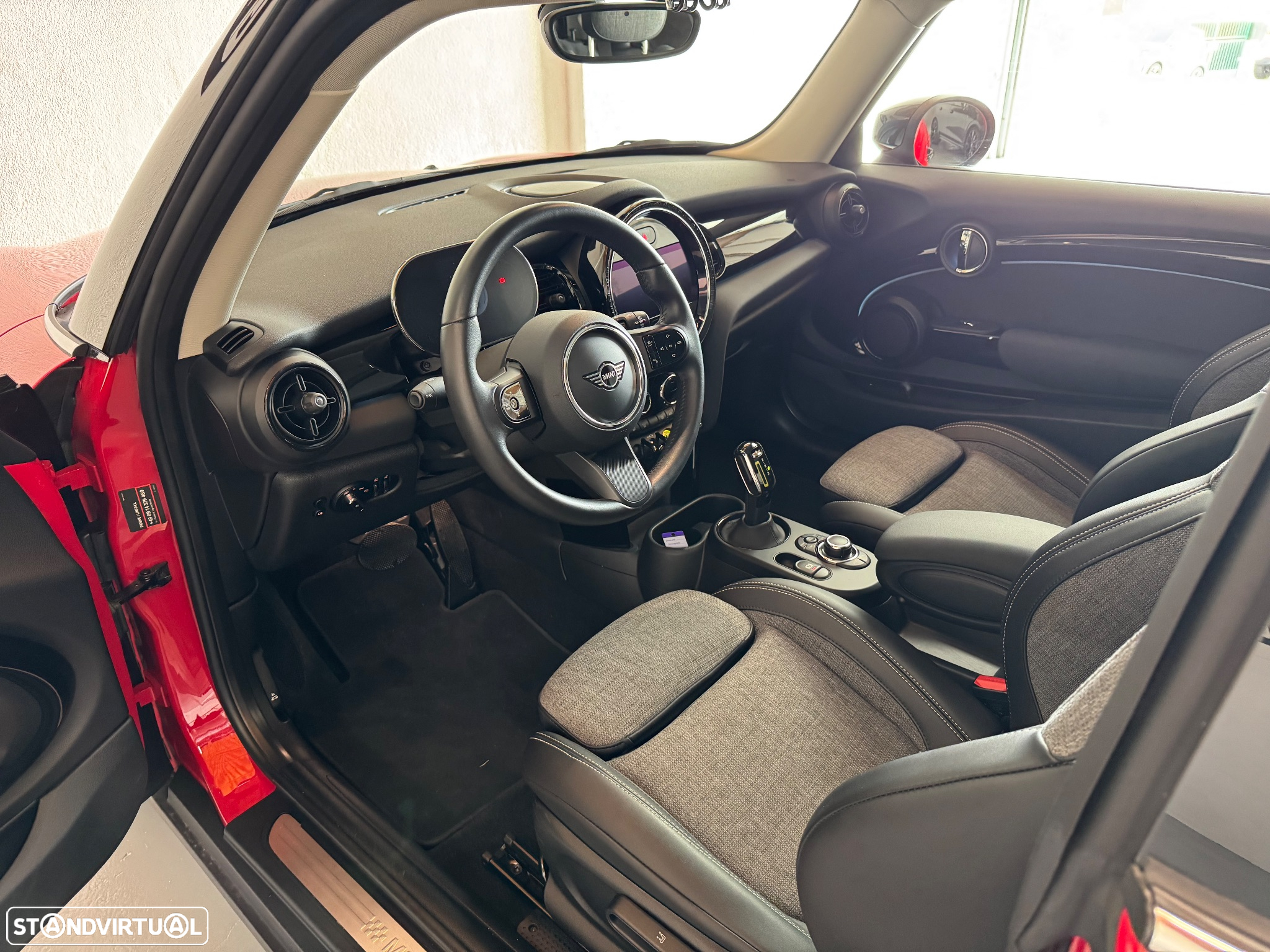 MINI 3 Portas Cooper SE - 14