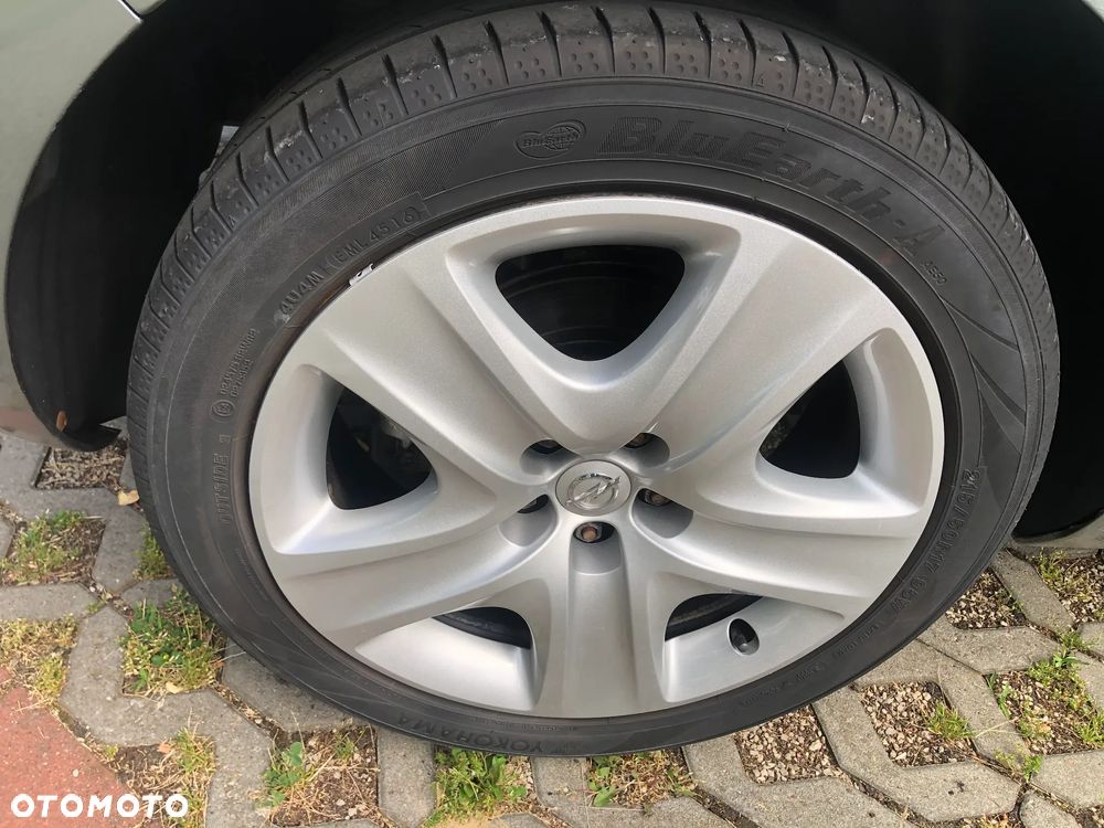 Opel Astra 1.4 Turbo - 21