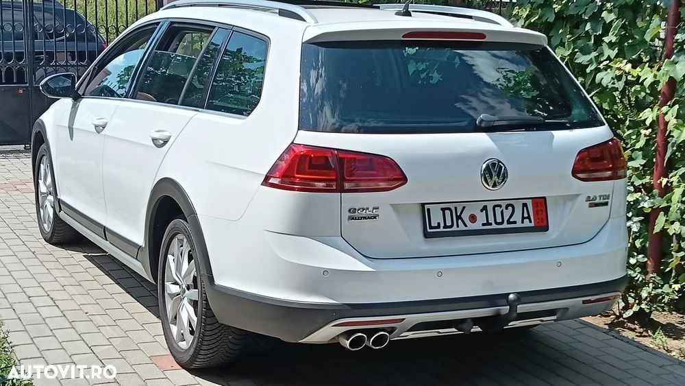 Volkswagen Golf - 17