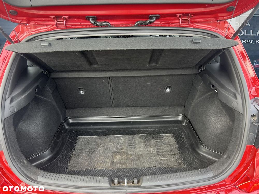 Hyundai i30 1.4 Comfort - 12