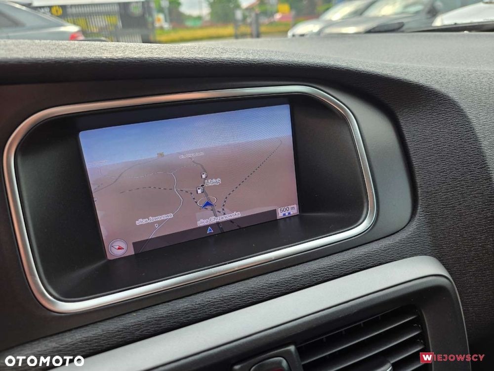 Volvo V40 - 20