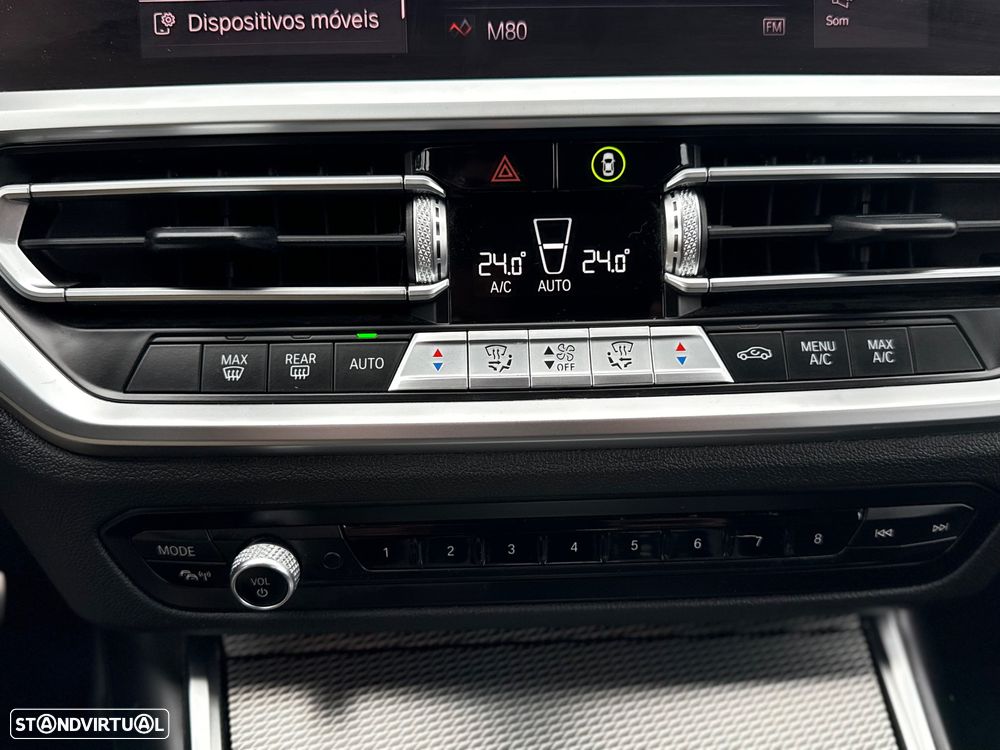 BMW 320 d Pack M Auto - 27