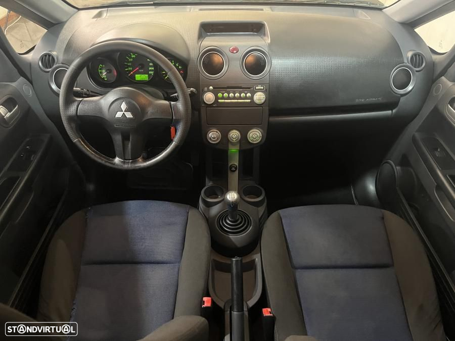 Mitsubishi Colt 1.1 Base - 19