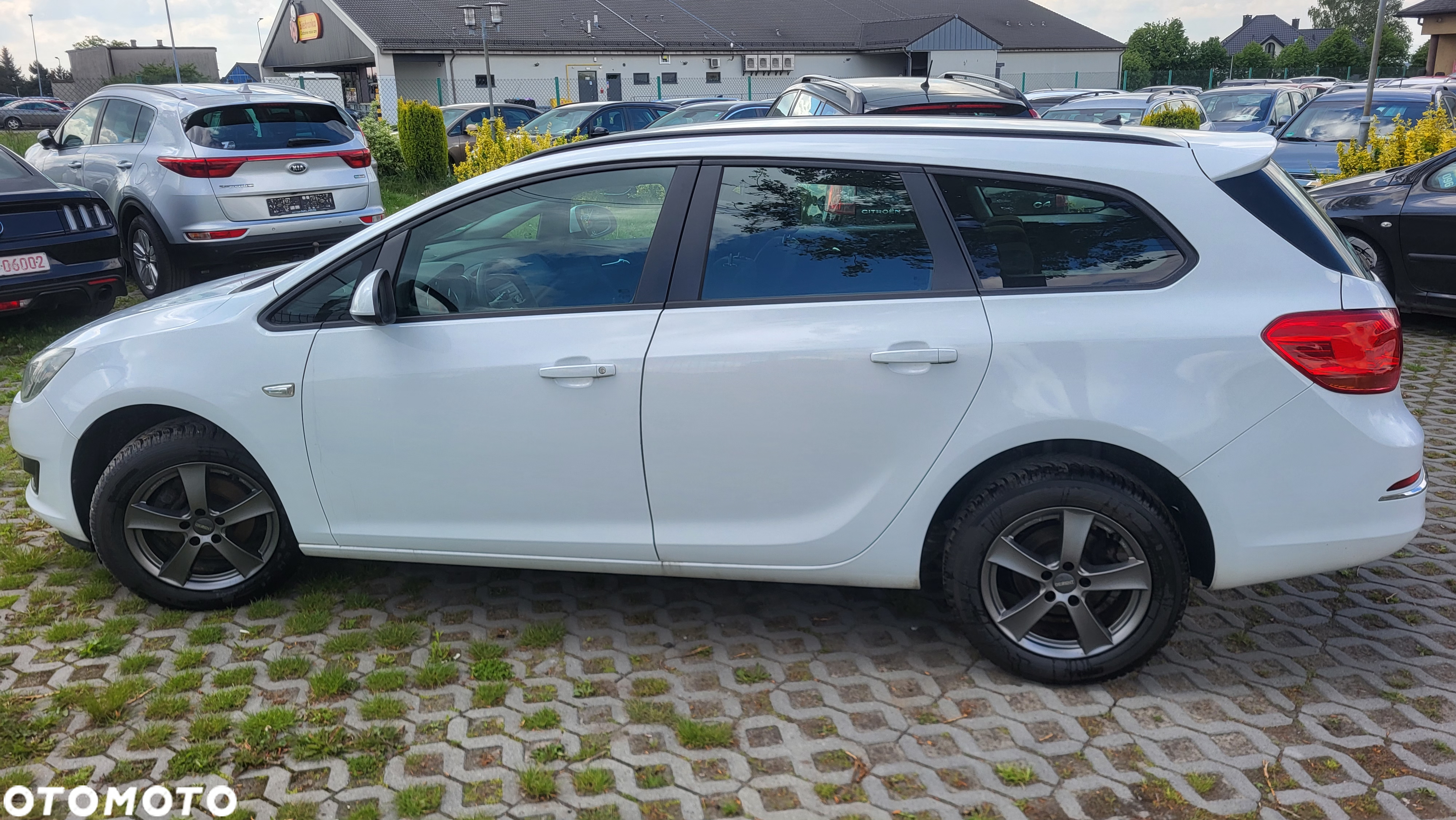 Opel Astra - 24