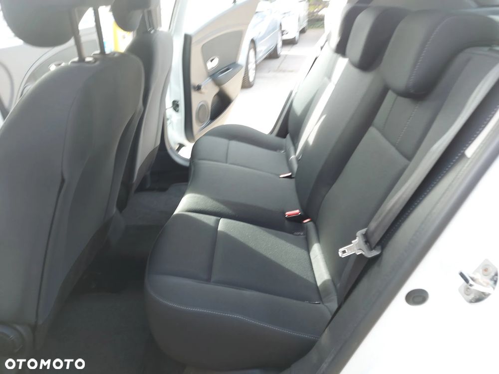 Renault Megane 1.6 16V 100 Authentique - 21