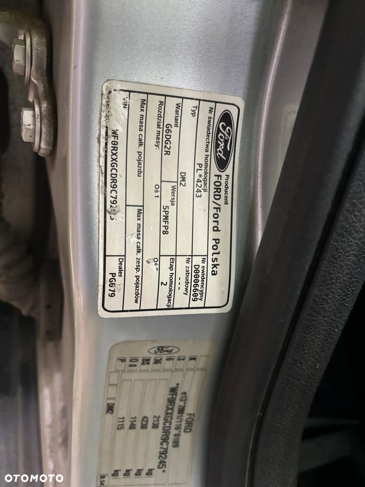 Ford Kuga 2.0 TDCi Titanium - 10