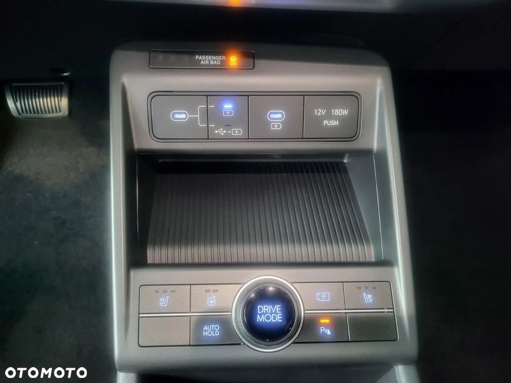 Hyundai Kona Electric 65kWh Executive - 27