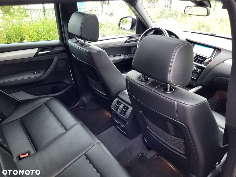BMW X3 xDrive30d Advantage - 11