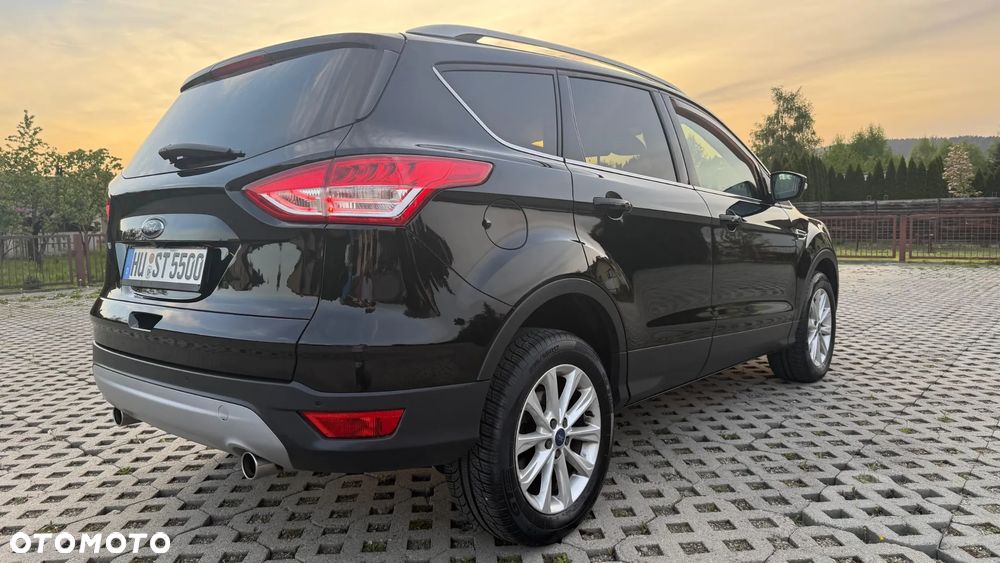 Ford Kuga 2.0 TDCi AWD Titanium - 4