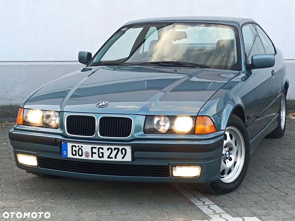 BMW Seria 3 316i - 21