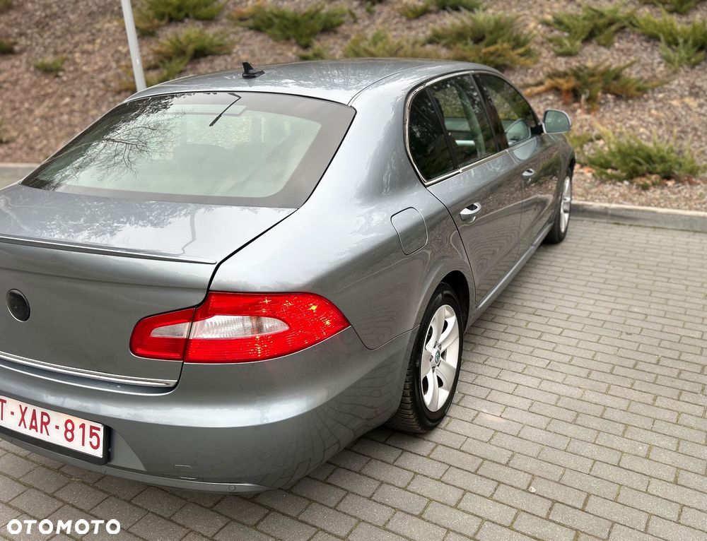 Skoda Superb 1.6 TDI Exclusive - 6