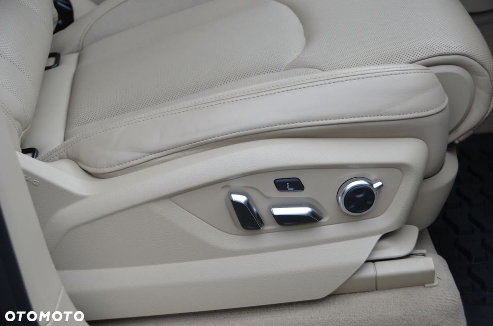 Audi SQ7 4.0 TDI Quattro Tiptronic - 40