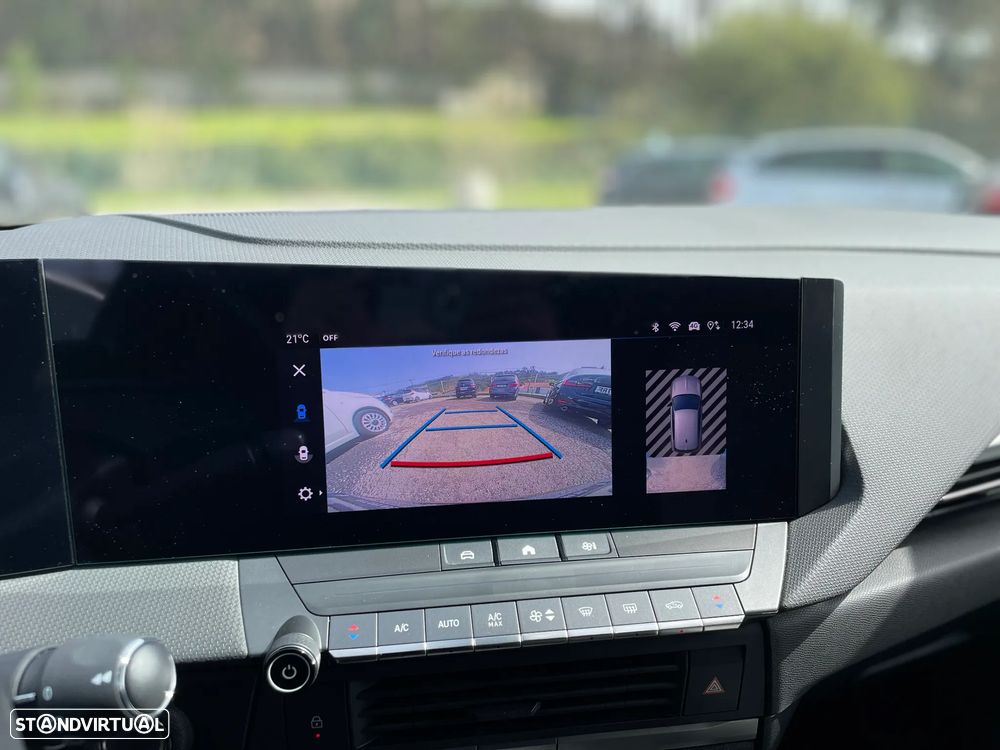 Opel Astra 1.2 T Elegance - 18