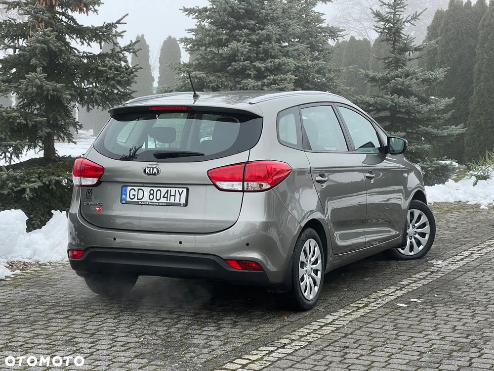 Kia Carens 1.6 GDI L - 8