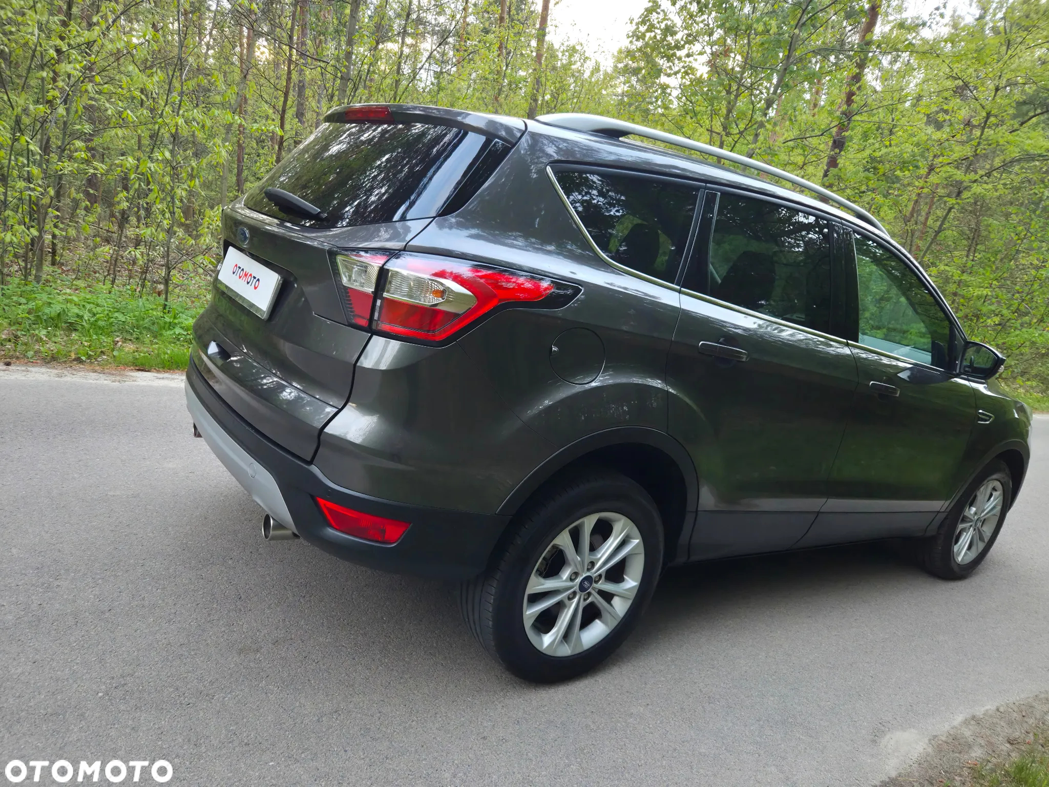 Ford Kuga 1.5 TDCi 2x4 Cool & Connect - 5