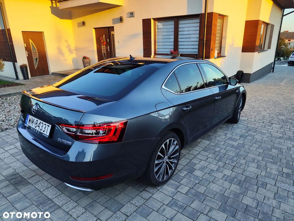 Skoda Superb 2.0 TDI L&K DSG - 7