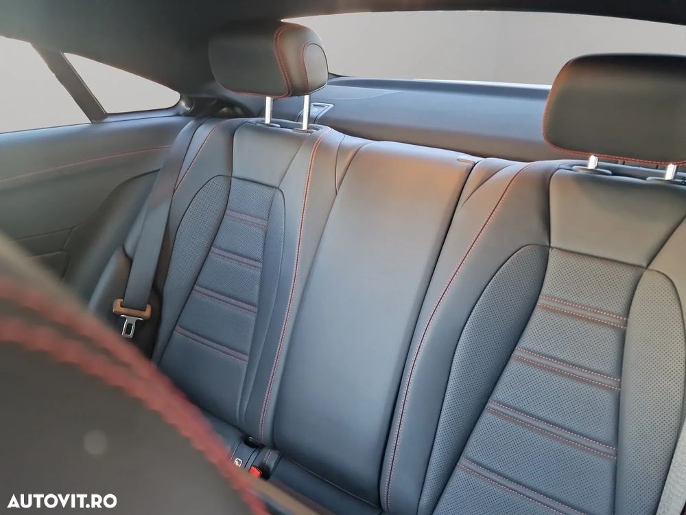 Mercedes-Benz E - 13