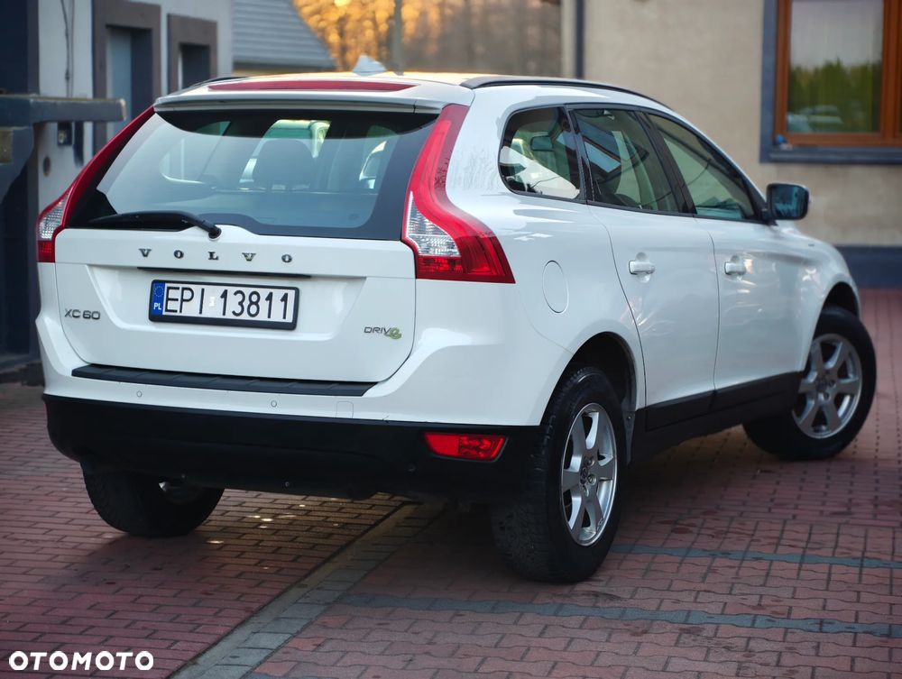 Volvo XC 60 D4 Kinetic - 3
