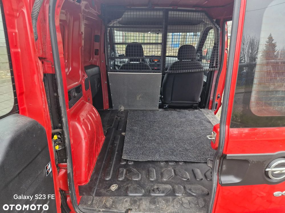 Opel COMBO VAN - 11