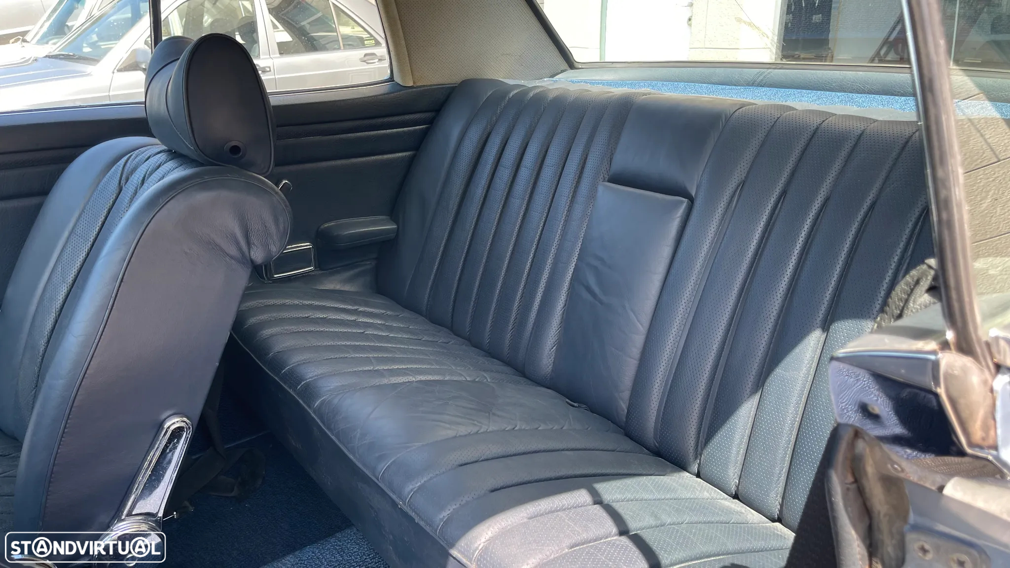 Mercedes-Benz 260 - 28