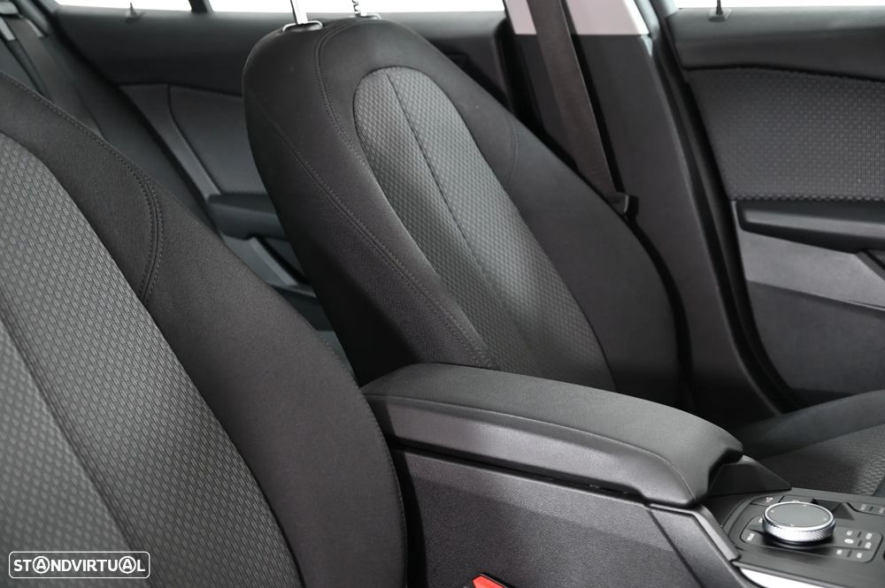 BMW 116 d Advantage - 27