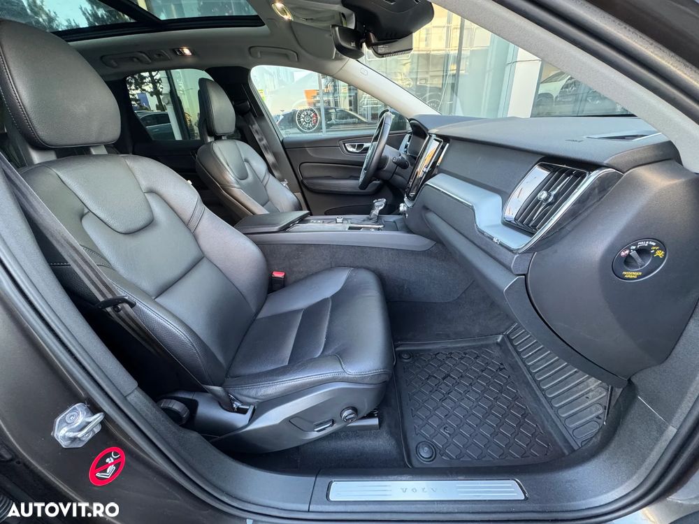 Volvo XC 60 D4 AWD Geartronic Momentum - 7