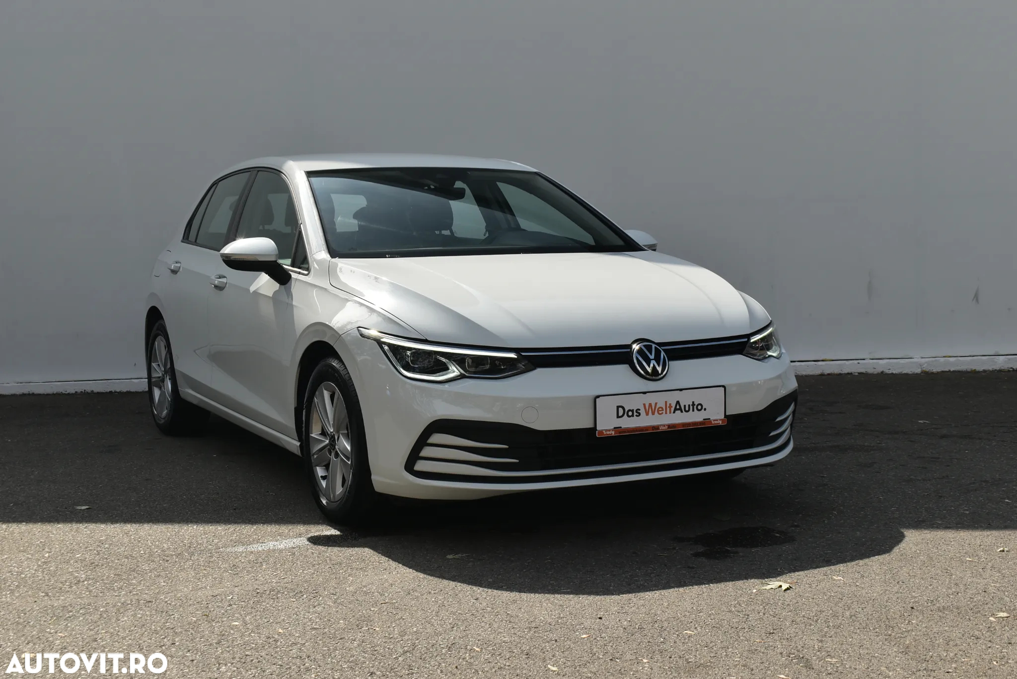 Volkswagen Golf 1.5 eTSI ACT DSG MHEV Life - 2