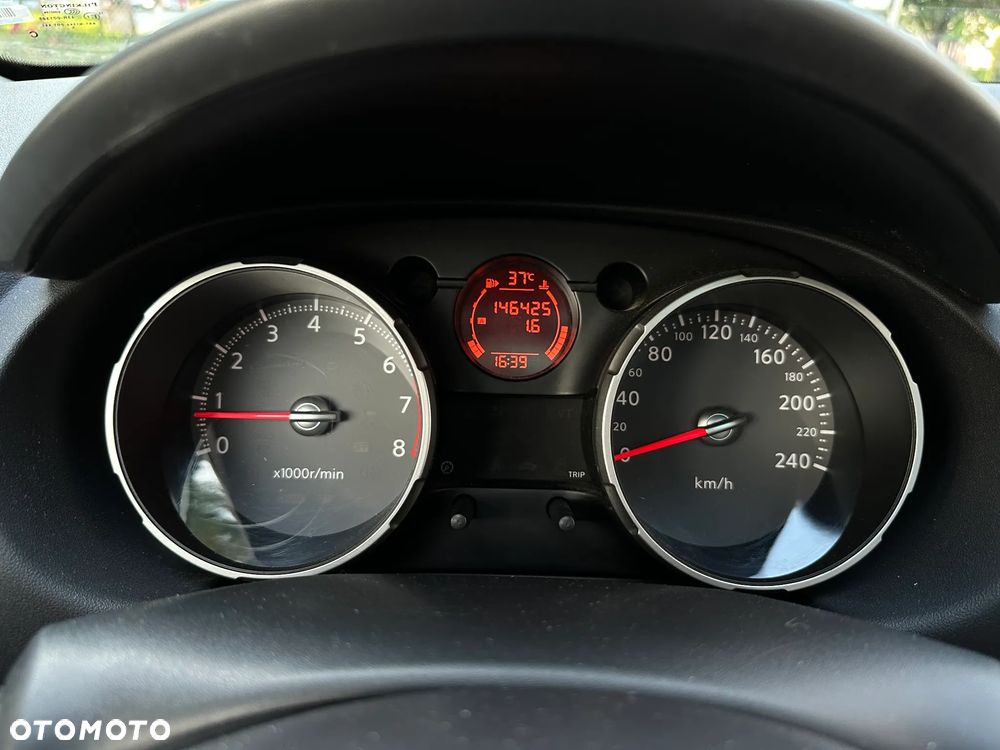 Nissan Qashqai+2 2.0 Tekna Premium - 23