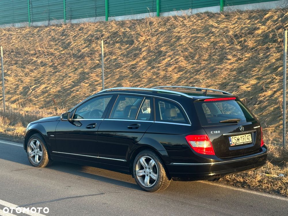 Mercedes-Benz Klasa C 180 K BlueEff Elegance - 9