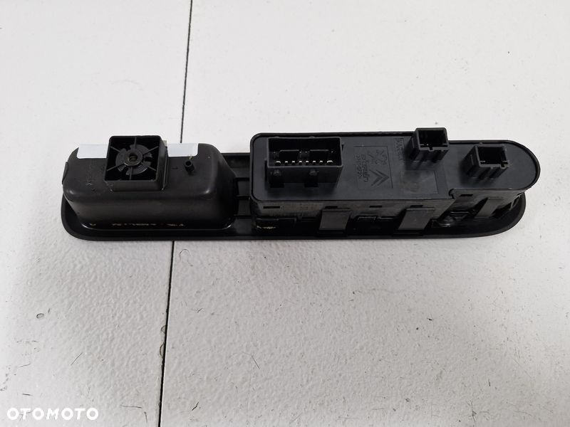 PEUGEOT 3008 I 1 LIFT PANEL PRZEŁĄCZNIK SZYB LEWY PRZÓD 98144143ZD - 7