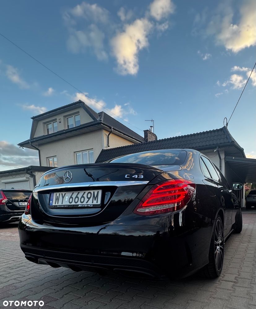 Mercedes-Benz Klasa C AMG 43 4Matic 9G-TRONIC - 4